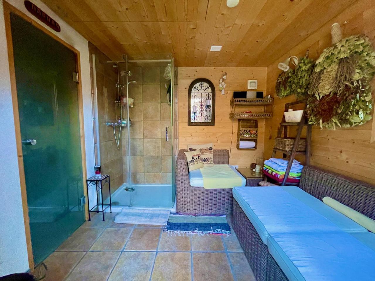 Doodle'S Amazing Chalet -Walensee - Flumserberg - Churfirsten - Heidiland - Pool - Sauna Mols Zewnętrze zdjęcie